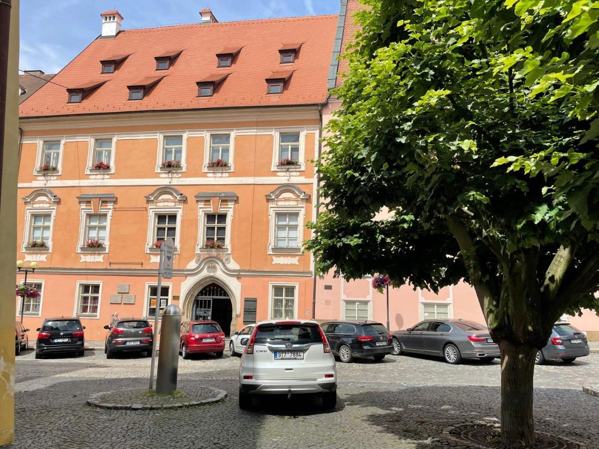 Ferienwohnung Charlie Cheb Exterior foto